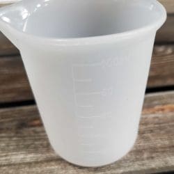 Alternative view of Silicone Measuring Cup 100ml