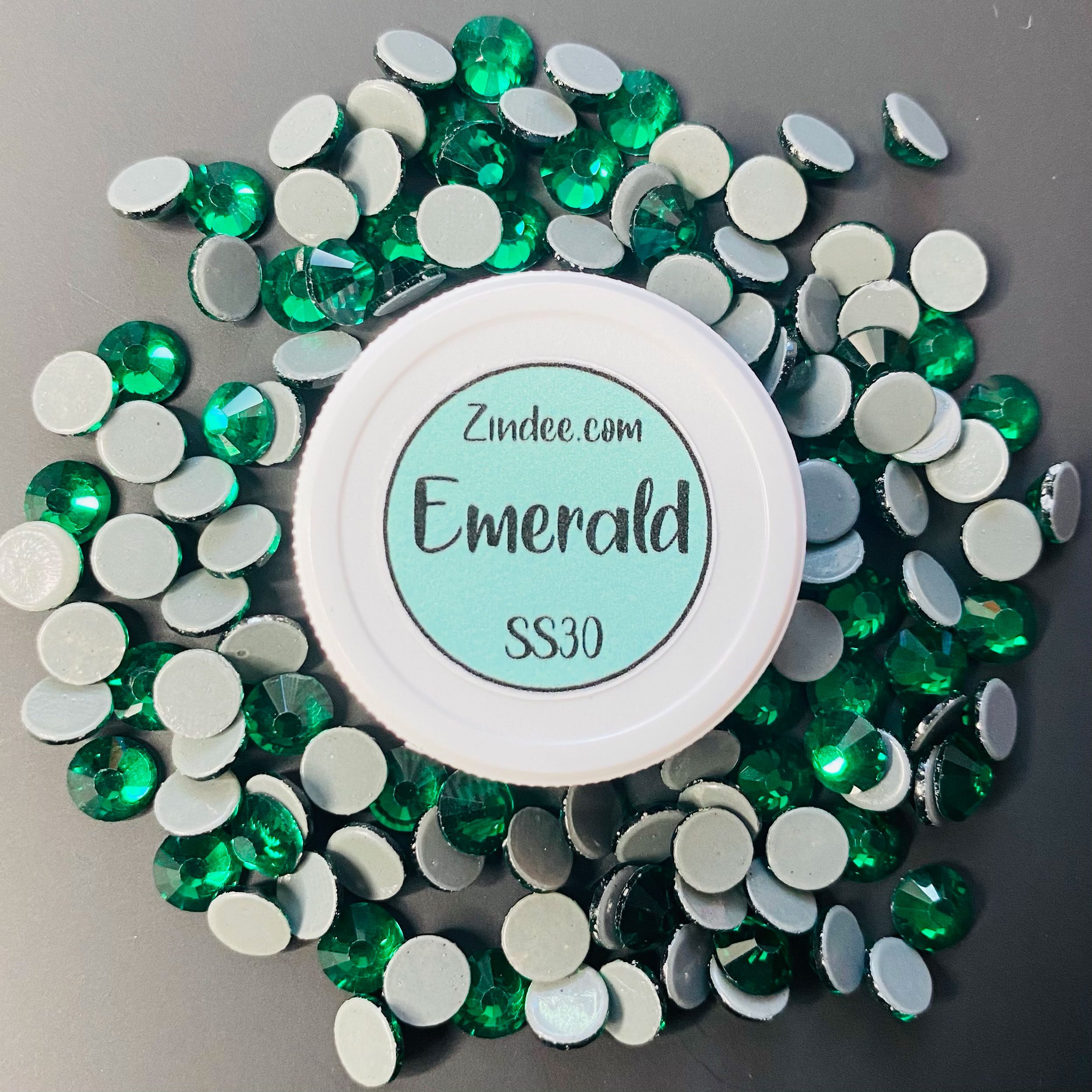 Emerald Hotfix Rhinestone ss30 (machine cut) 100+ stones