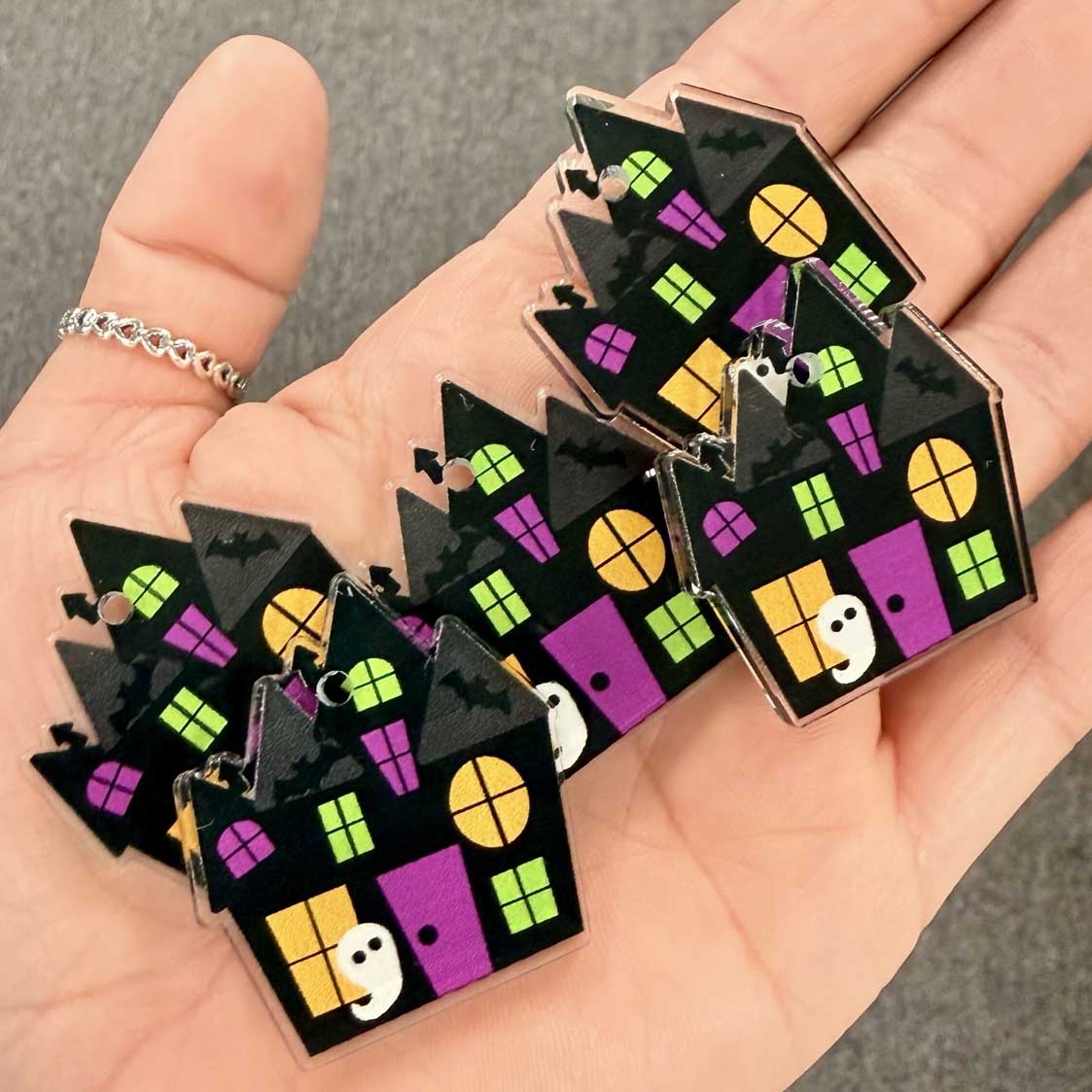 Haunted House Charms - 1.5 inch (10 pack) - Image 2