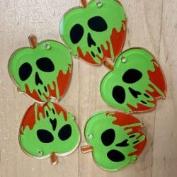 Poison Apple Charms - 1.5 inch (10 pack)