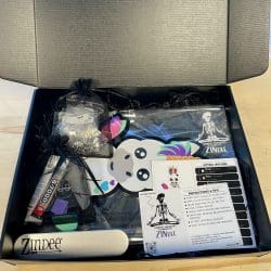 Sitting Unicorn- Glass Rhinestone Art Box - Image 3