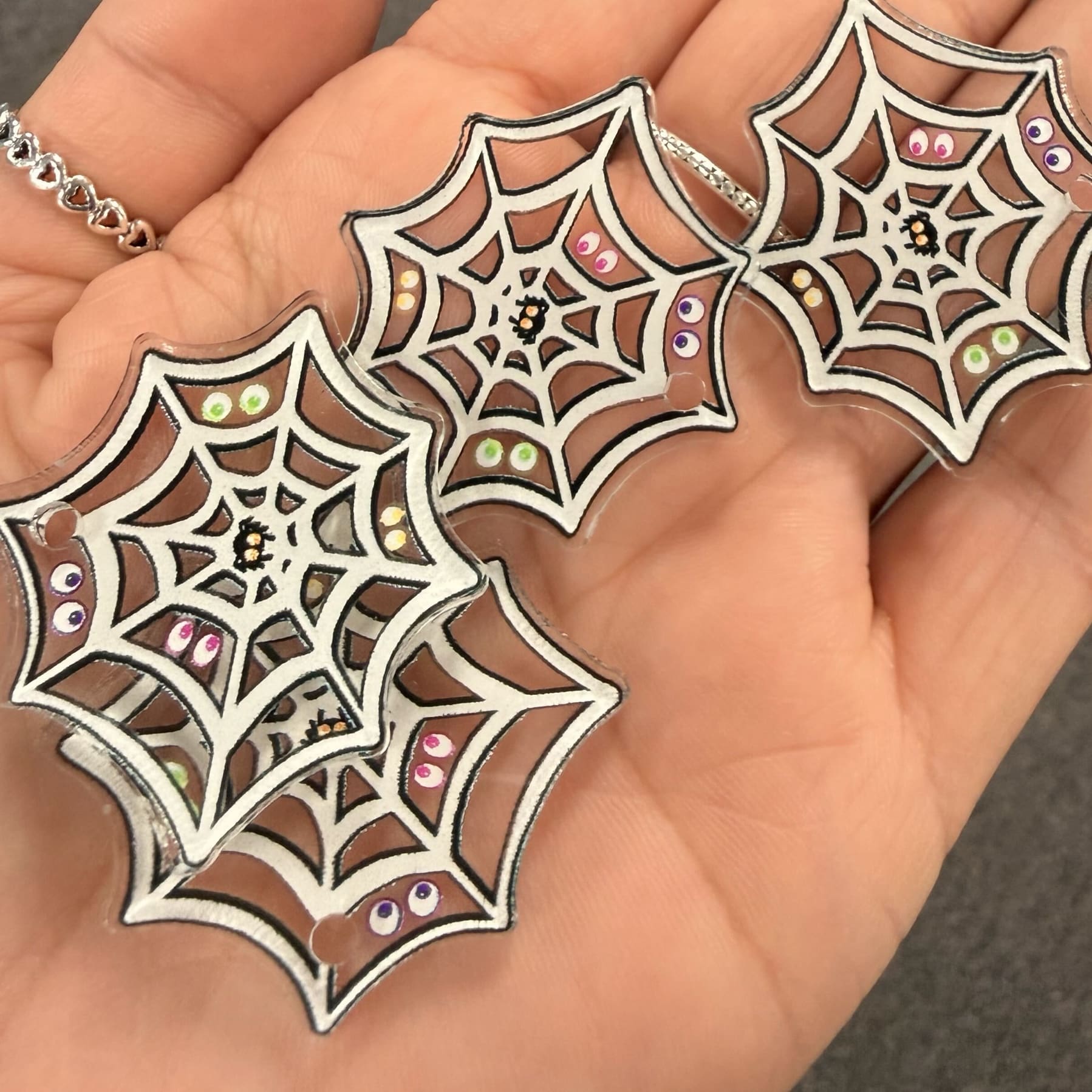 Spiderweb Charms - 1.5 inch (10 pack) - Image 2